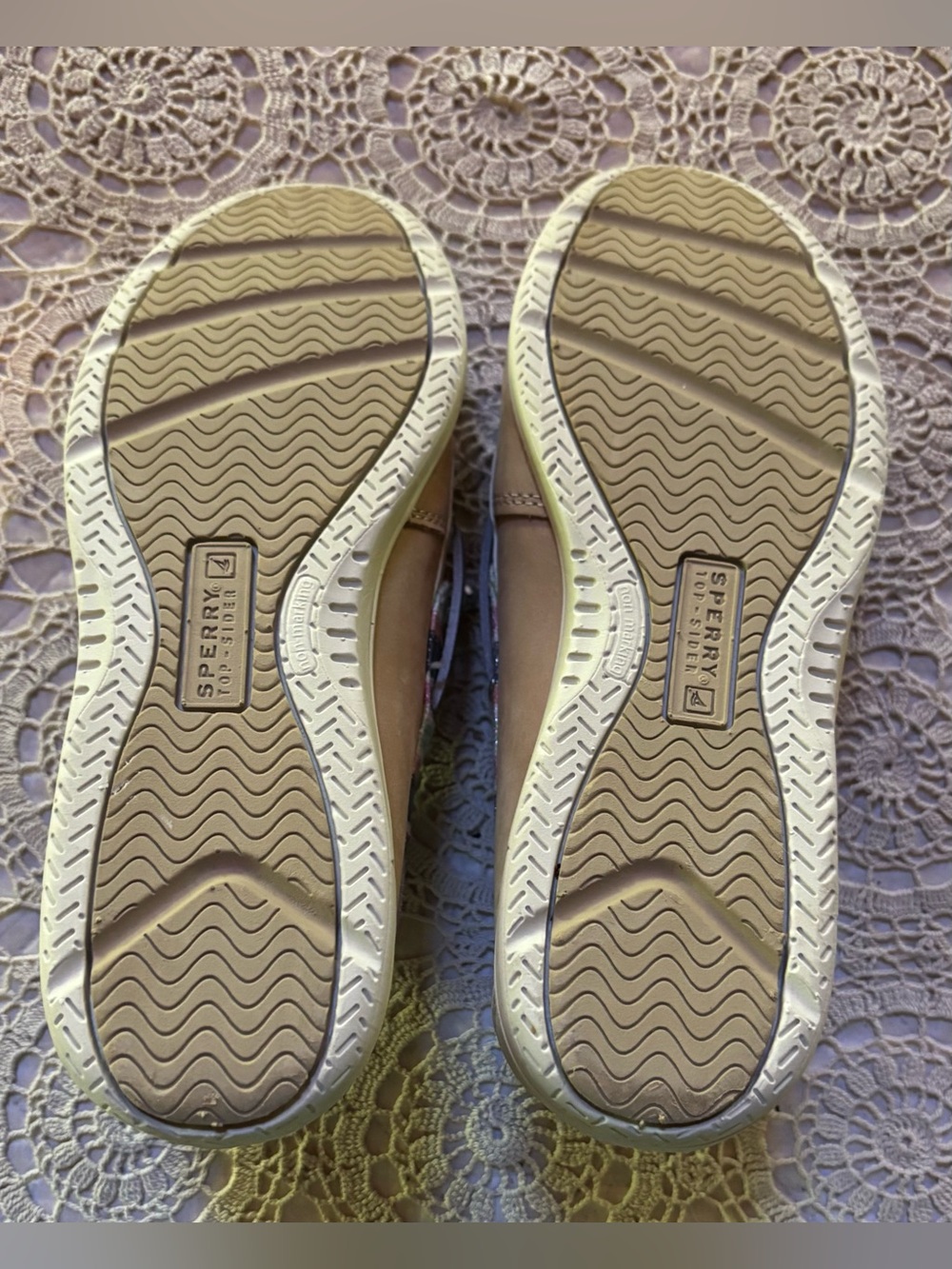 Sperry Top-Sider Kids Leather Shoresider 3-Eye Sparkle Stripe Boat Shoe Youth 4M - Picture 5 of 9